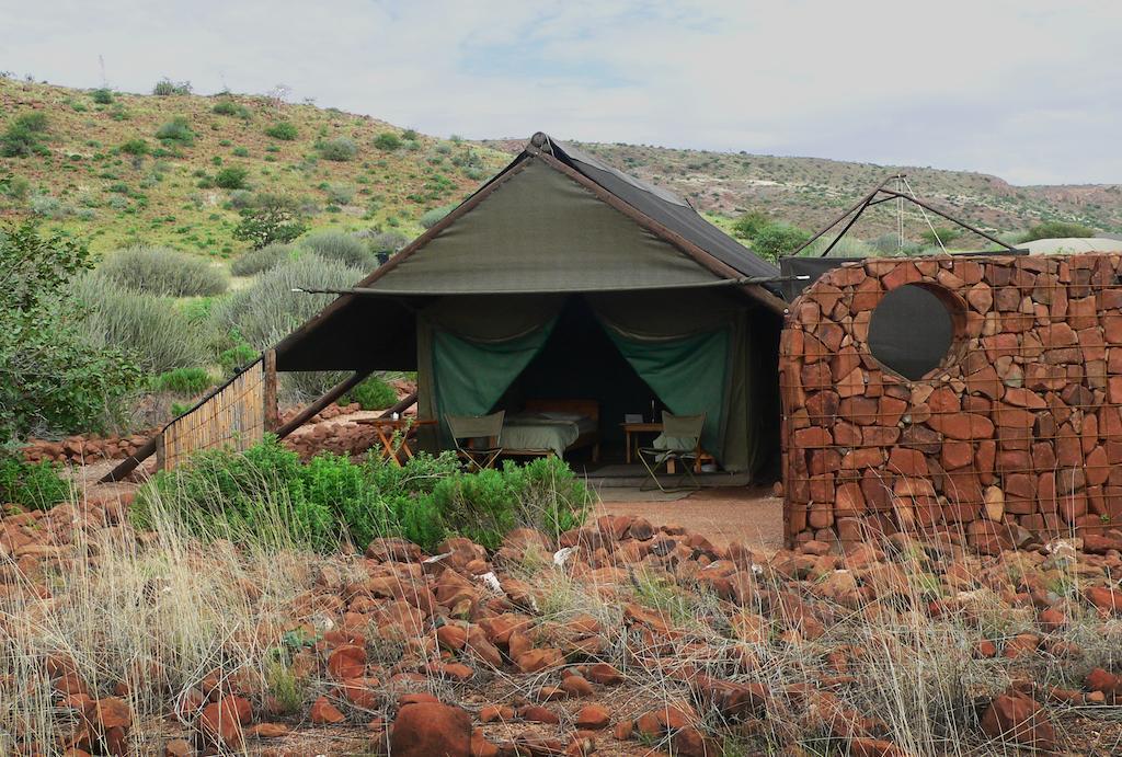 Etendeka Mountain Camp Damaraland Pokój zdjęcie