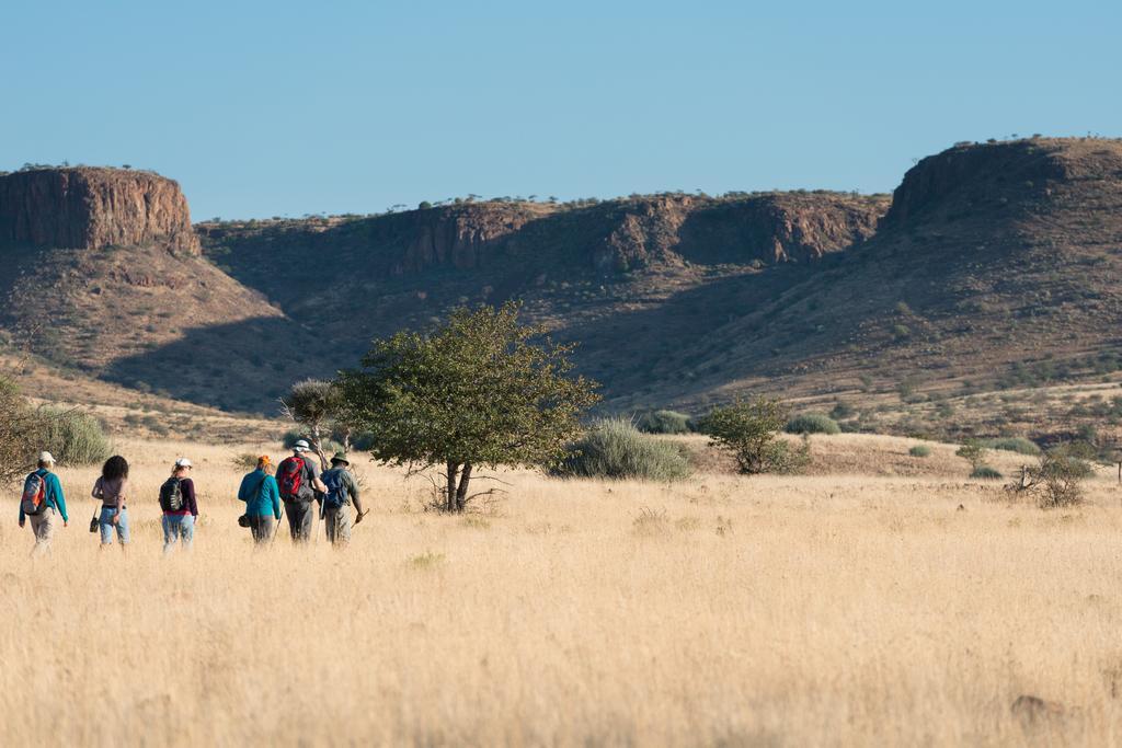 Etendeka Mountain Camp Damaraland Zewnętrze zdjęcie
