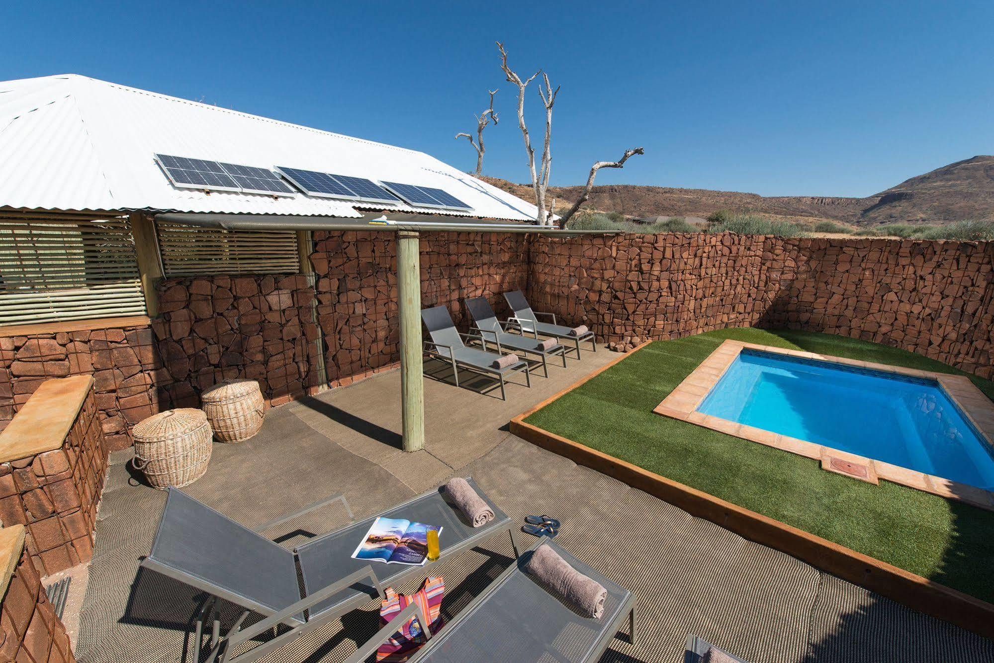 Etendeka Mountain Camp Damaraland Zewnętrze zdjęcie