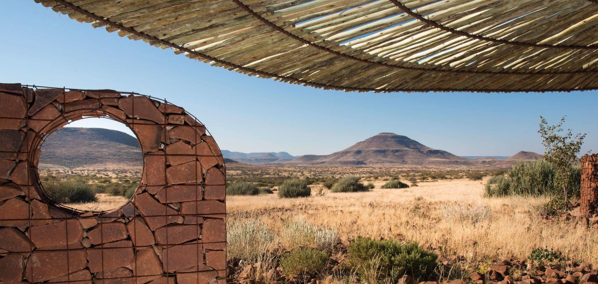 Etendeka Mountain Camp Damaraland Zewnętrze zdjęcie