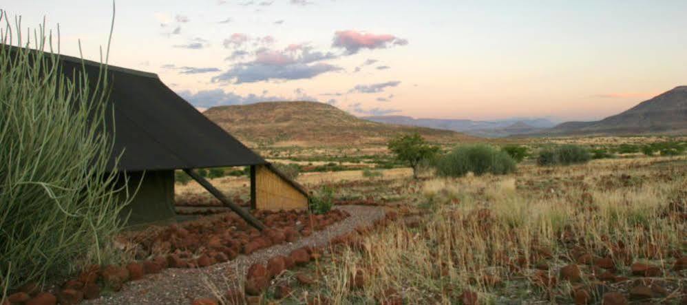 Etendeka Mountain Camp Damaraland Zewnętrze zdjęcie